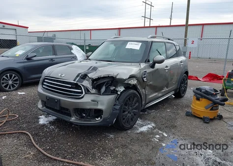 2018 Mini Countryman Cooper из США, поврежденный, VIN WMZYV5C30J3E03194